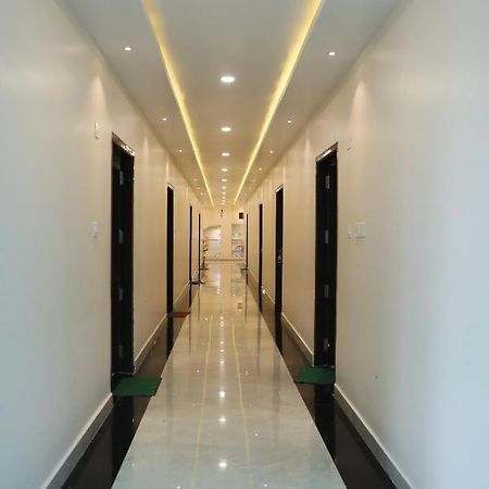 Hotel Shri Siddhivinayak Bina-Etawa Exteriér fotografie